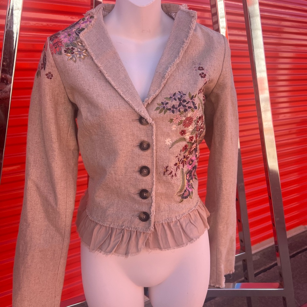 Sundance Beige Blazer with Floral Embroidery